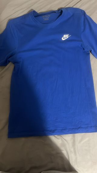 Camiseta Nike azul talla M