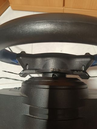Volante Thrustmaster T150 PS4, PS5 o PC