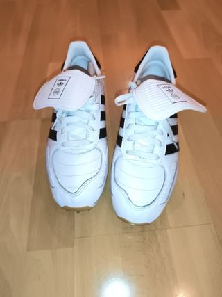 Zapatillas Adidas blancas