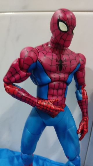 Spiderman & Wonder Woman figuras grandes 30 cms