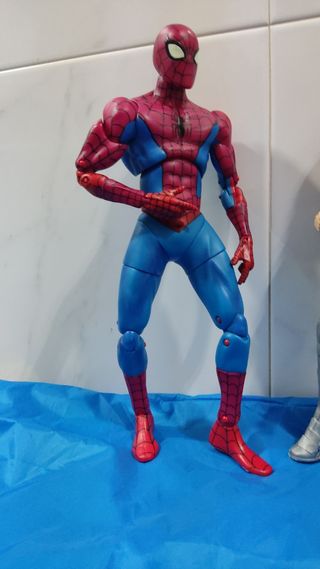 Spiderman & Wonder Woman figuras grandes 30 cms