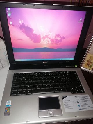 Portátil Acer Aspire 14141Mi