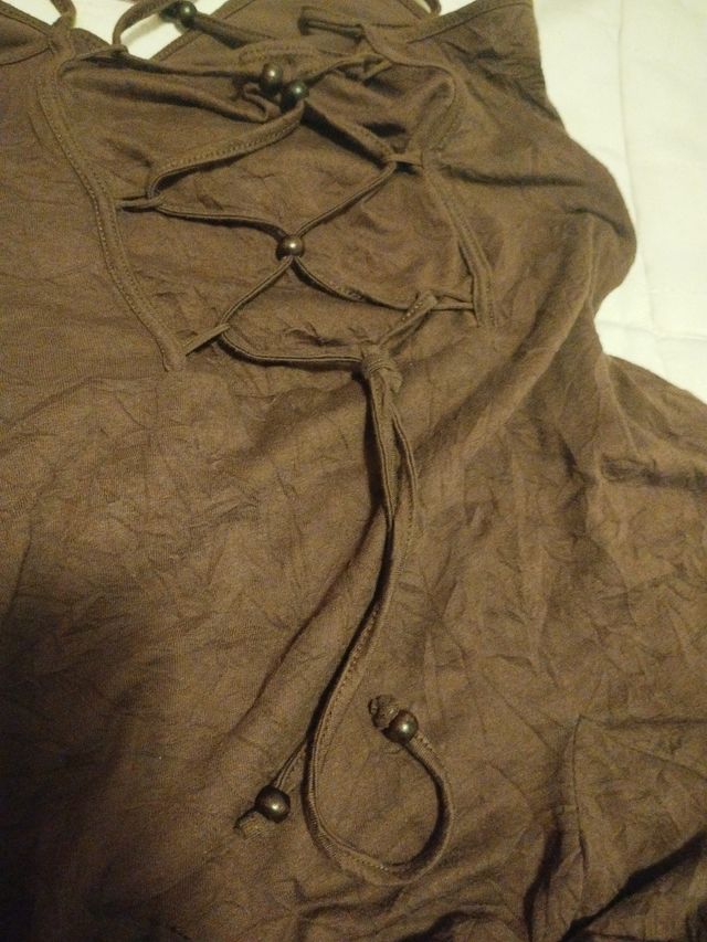 Vestido midi marrón