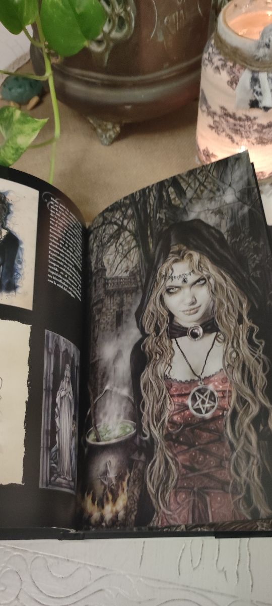 Favole, tomos 1 y 2 ilustradora Victoria Frances.