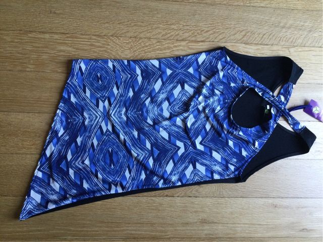 Top estivo bicolore Y2k