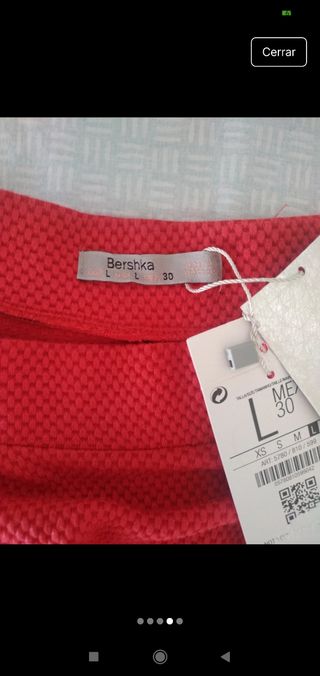 Minifalda roja Bershka - Talla L