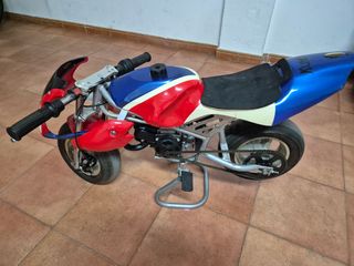 Minimoto 49cc - muy buen estado.