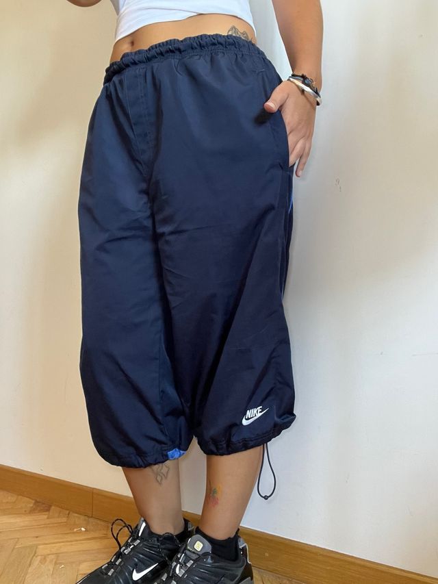 Pantalón Nike cropped azul
