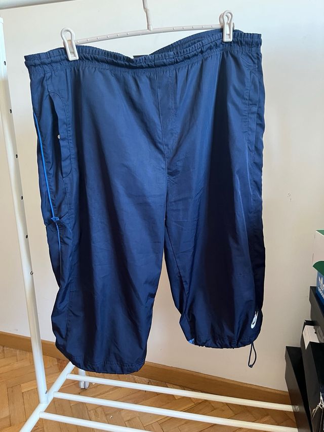 Pantalón Nike cropped azul