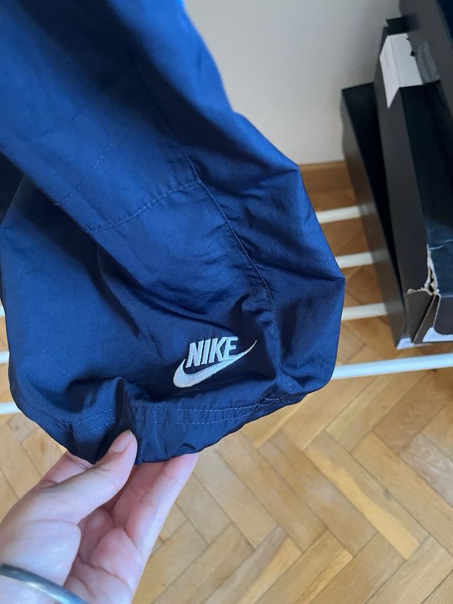Pantalón Nike cropped azul