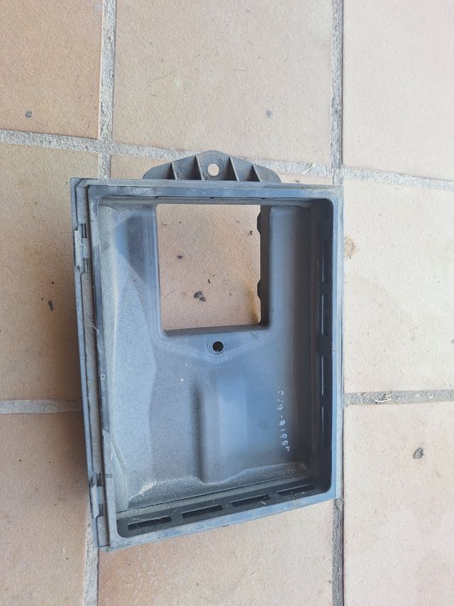 Caja filtro aire Polo 6N2
