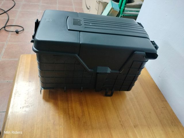 Caja batería VAG