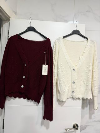 Cárdigans Modelo Adela - Rojo y Crema