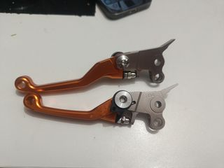 Manetas freno 85SX nuevas