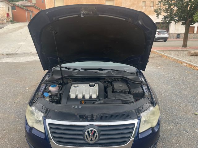 VW PASSAT EN INMEJORABLE ESTADO
