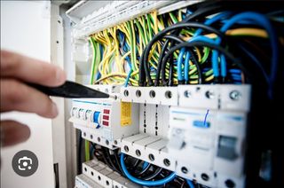 Se realizan todo tipo de instalaciones eléctricas.