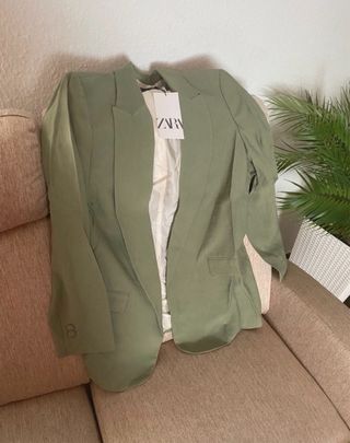 Americana Zara verde oliva
