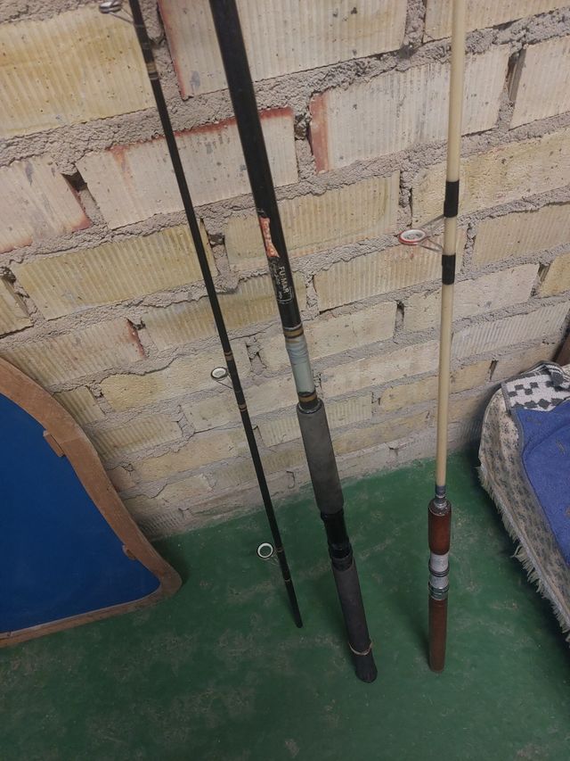 2 Cañas de pescar vintage