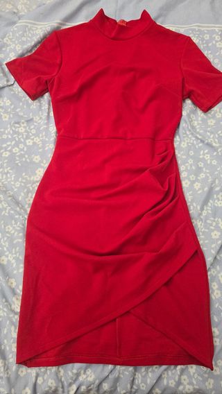 Vestido rojo ajustado