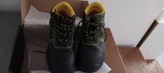 Zapatos FORLI punta acero - negros