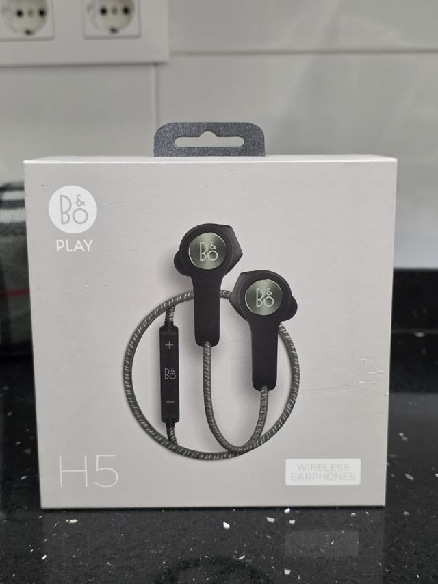 Auriculares nuevos sin usar