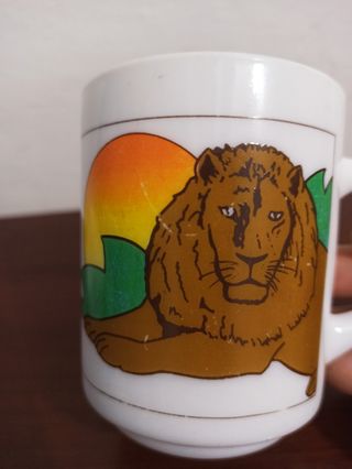 Taza desayuno vintage Arcopal león dixan persil