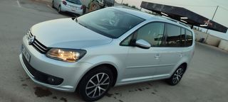 Volkswagen Touran 2011