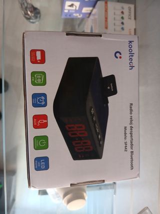 Reloj Radio Despertador Bluetooth Kooltech.