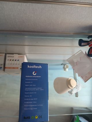 Reloj Radio Despertador Bluetooth Kooltech.