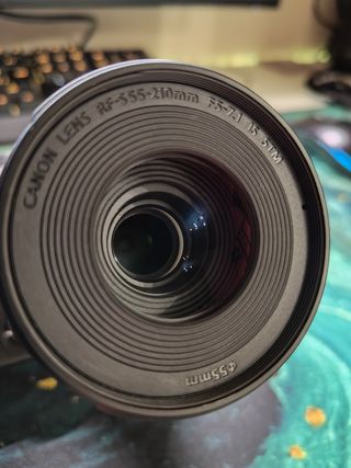 Objetivo Canon RF-S 55-210mm F5-7.1 IS STM