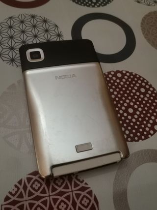 Nokia E61i - Teléfono móvil plateado