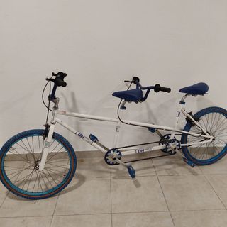 Bicicleta tándem BH