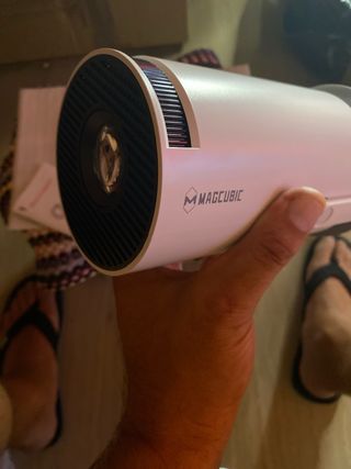 Proyector inteligente MAGICUBIC