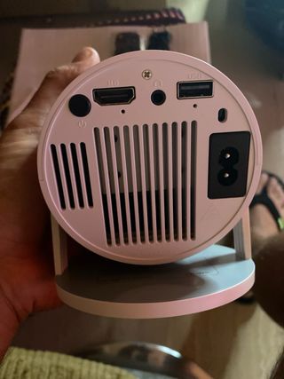 Proyector inteligente MAGICUBIC