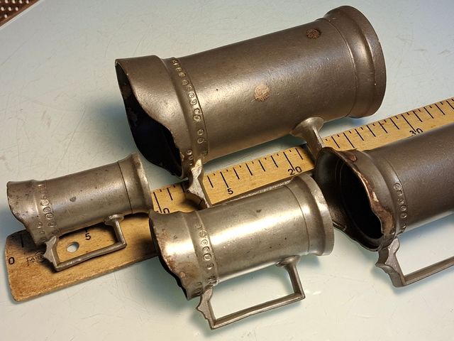 Jarras de medida antiguas (4)