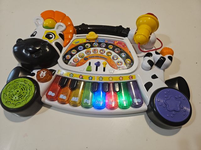 Piano musical infantil VTech