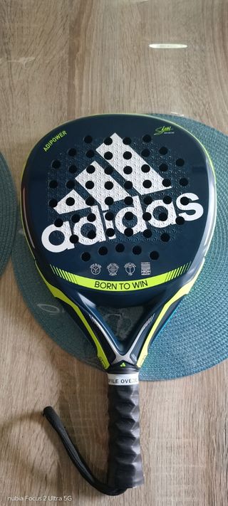 Pala pádel Adidas Adipower impecable estado