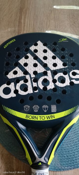 Pala pádel Adidas Adipower impecable estado