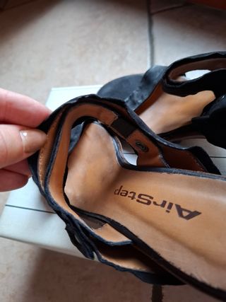Sandali Airstep neri in pelle con zeppa 37 nuovi