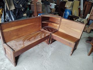 Mesa+2 sillas madera maciza, y esquinero