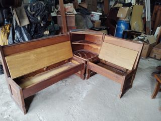 Mesa+2 sillas madera maciza, y esquinero