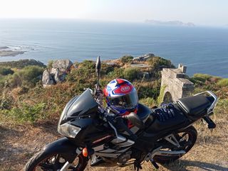 Moto CBR 125R Carburación 06