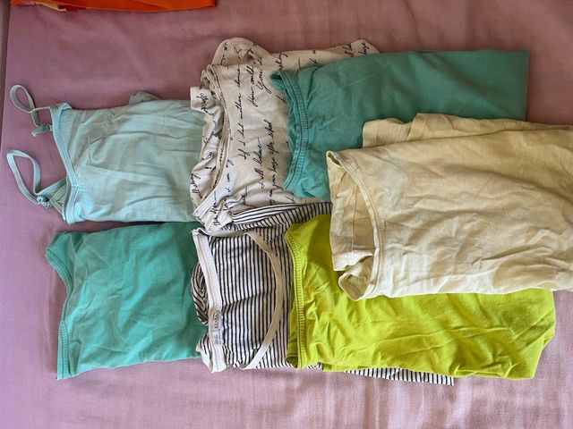 8 Camisetas - Verde & Blanco