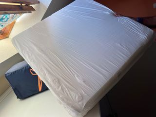 Cuna de viaje con colchón
