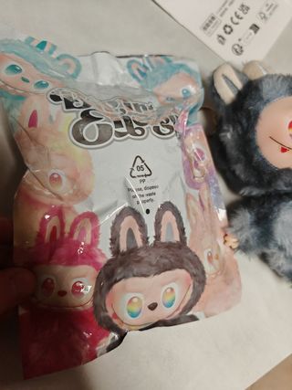 Peluche Lafufu Big in to  energy 