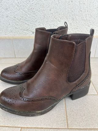 Stivaletti Chelsea Marroni