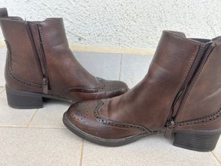 Stivaletti Chelsea Marroni