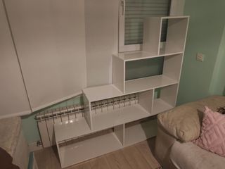 ESTANTERIA BLANCA ESCALONADA