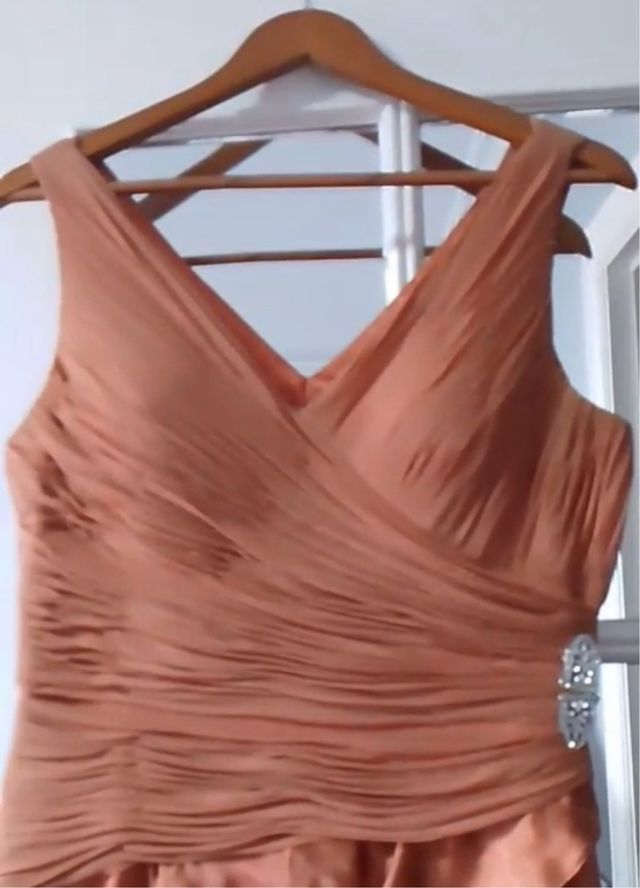 Vestido fiesta marrón 46/48