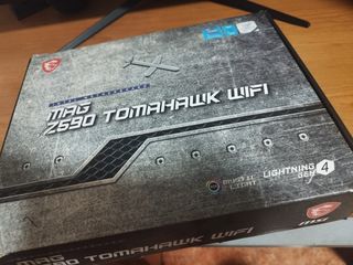 Placa base MSI Tomahawk Wifi Z590.